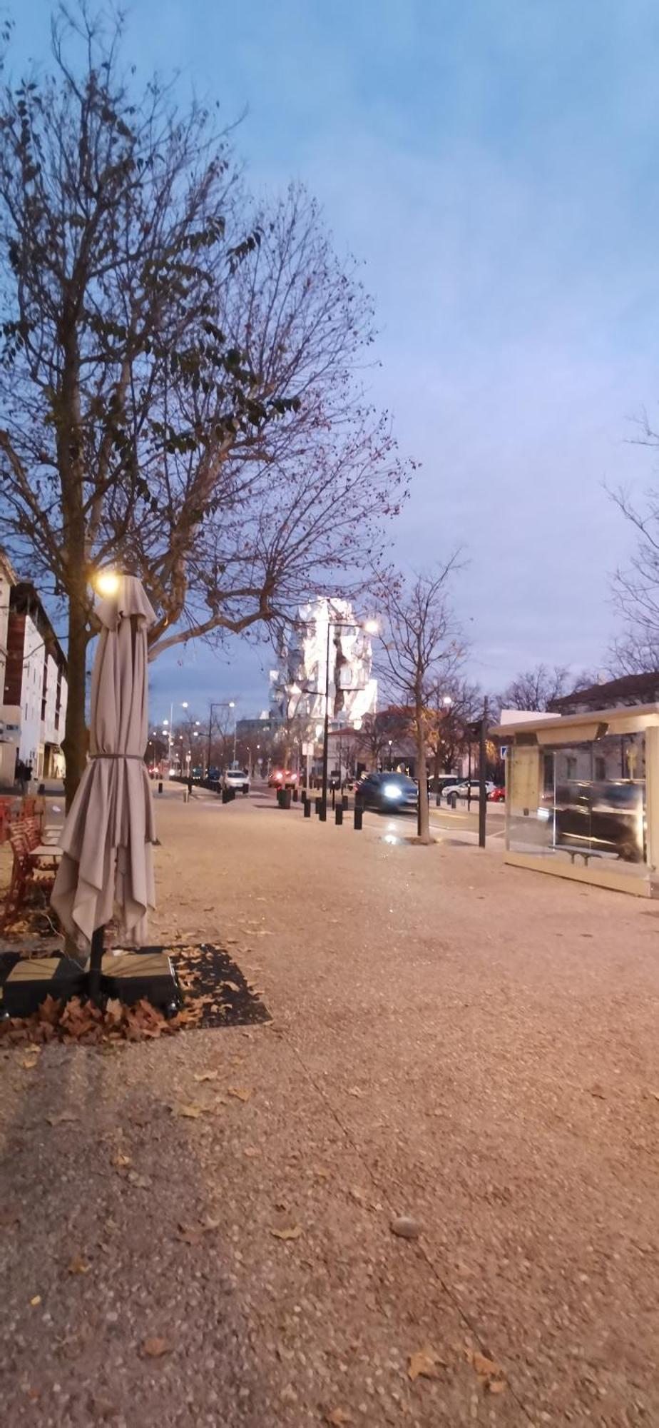 Ferienwohnung Entre Tour Luma Et Arenes Arles Exterior foto